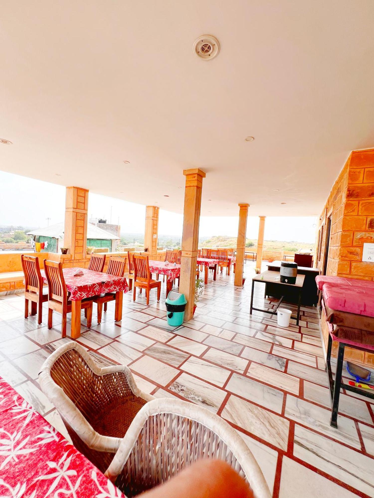 Hotel Royal Heritage Джайсалмер Экстерьер фото